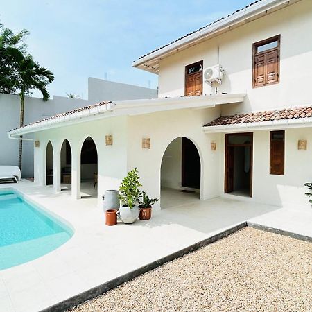 K1 By Ceilao Villas 阿杭格默 外观 照片
