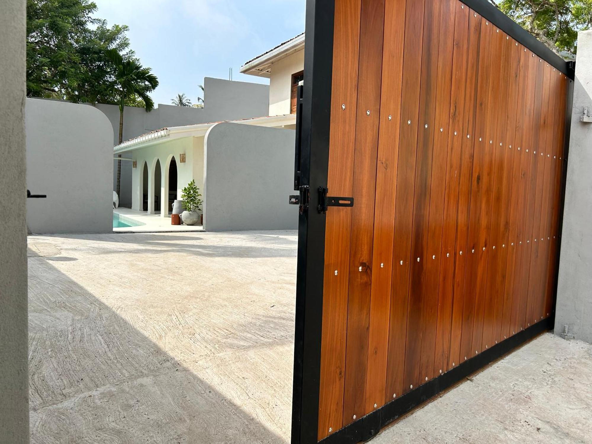 K1 By Ceilao Villas 阿杭格默 外观 照片